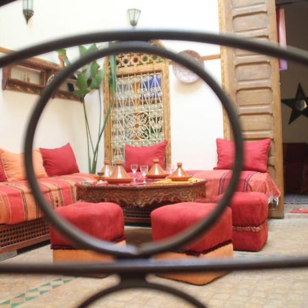 ホテル La Maison Des Lallas Sefrou エクステリア 写真